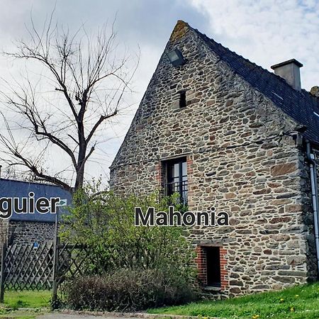 L'Auberge De La Porte Saint-Jouan-des-Guérets Εξωτερικό φωτογραφία