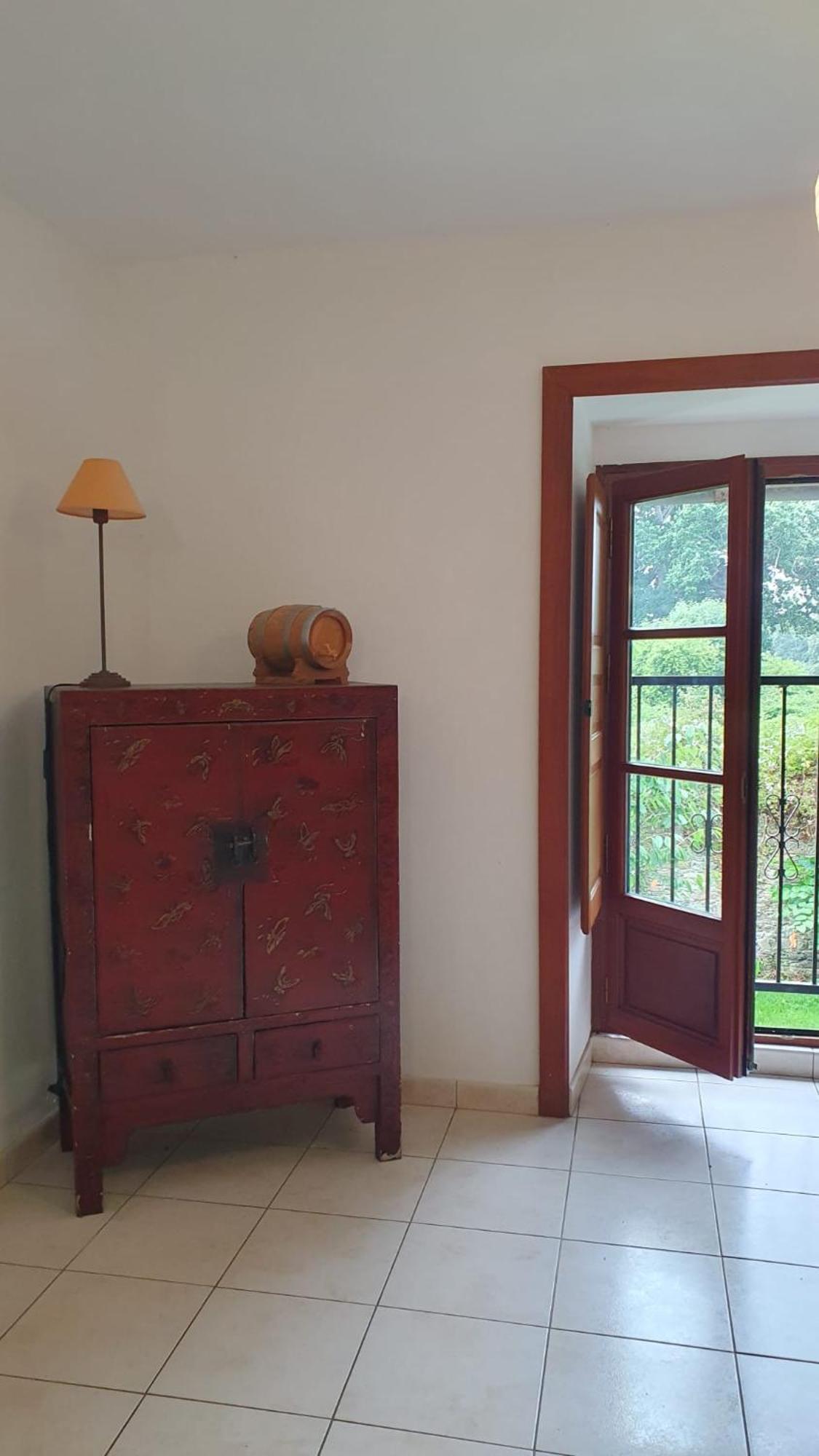 L'Auberge De La Porte Saint-Jouan-des-Guérets Δωμάτιο φωτογραφία