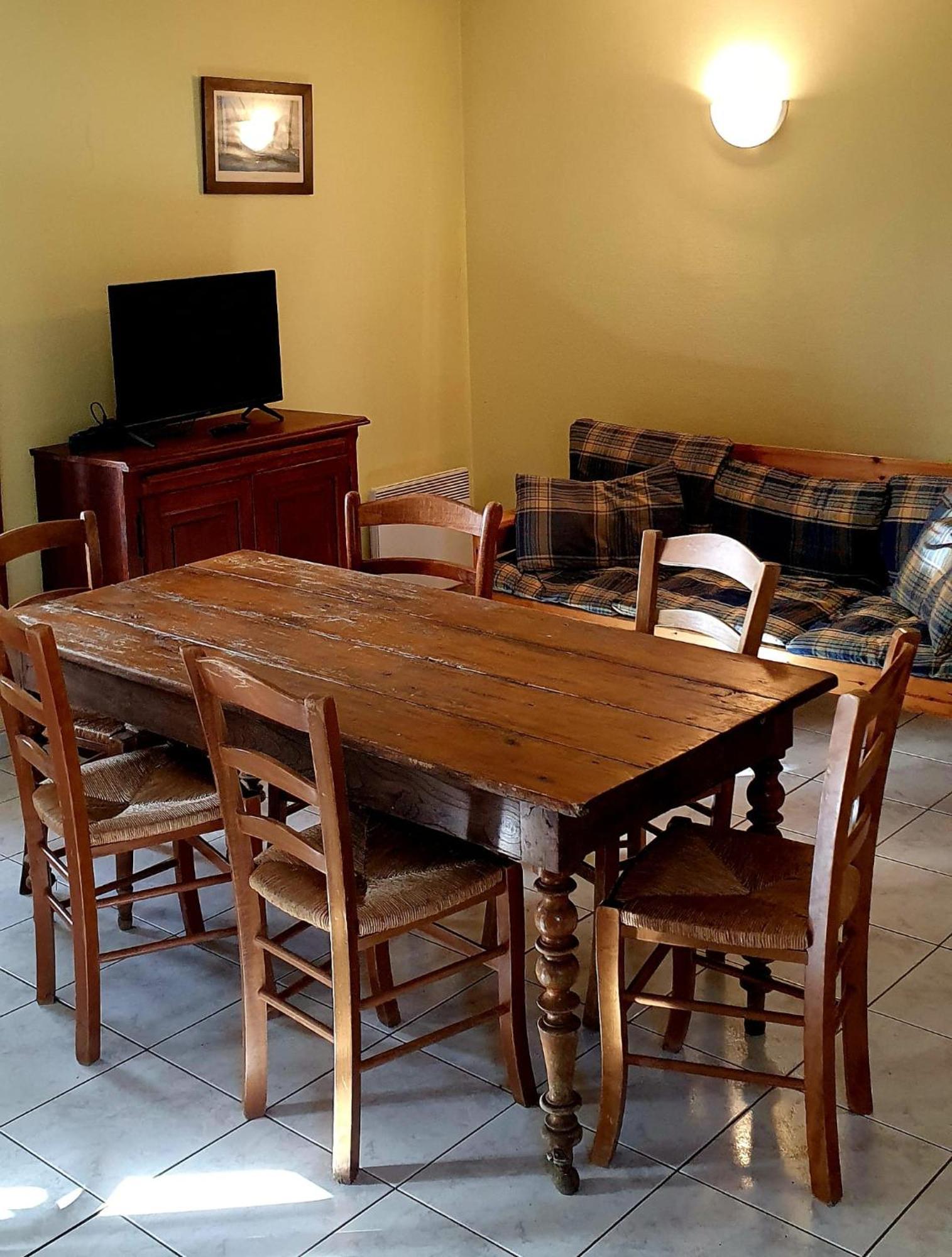 L'Auberge De La Porte Saint-Jouan-des-Guérets Δωμάτιο φωτογραφία